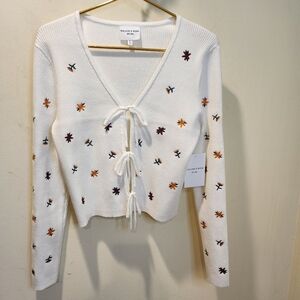 WILLOW and WIND White Cardigan with Floral  Embroidered Accents L